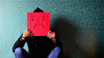 青少年抑郁症患者比例升高，有早期信号吗？家长该怎么做？